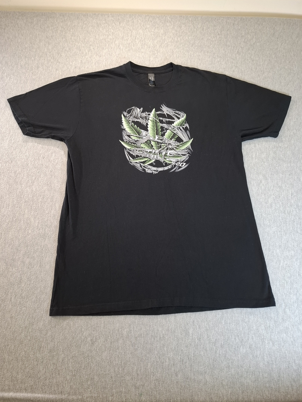 Men's 420 Black Graphic Tee with Green Leaf Motif
